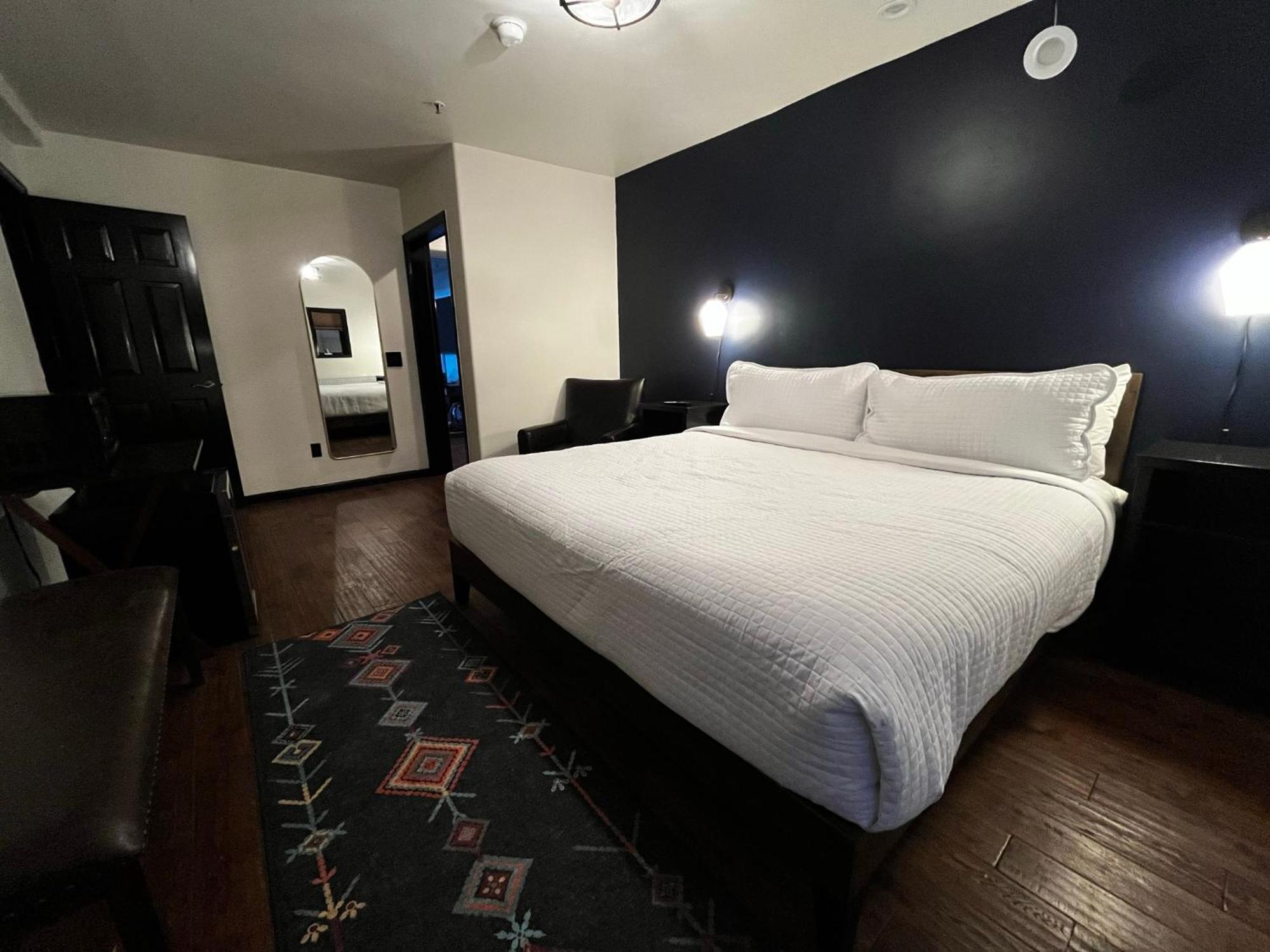 Hotel Frisco Zewnętrze zdjęcie